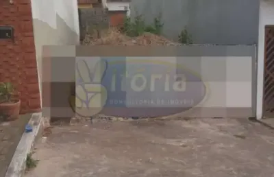 Terreno à venda no Jardim Las Vegas, Santo André 
