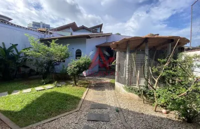 Casa com 5 quartos à venda na Barra da Lagoa, Ubatuba 