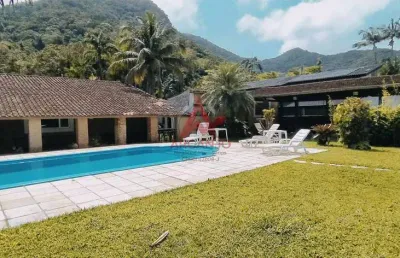Casa a venda no condomínio pedra verde em ubatuba/sp