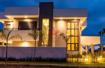 Casa a venda em condominio fechado com 05 dormitorios na praia da lagoinha a 50 metros do mar
