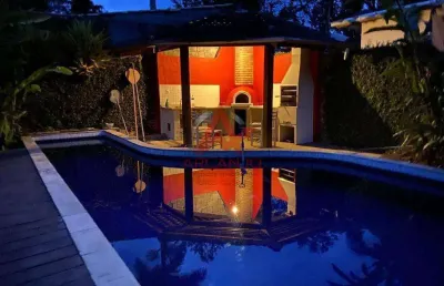 Itamambuca - casa em condominio fechado em itamambuca com 4 dormitorios