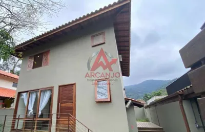 Sobrado a venda no condiminio da ressaca e mais 3 apartamentos a venda nos fundos