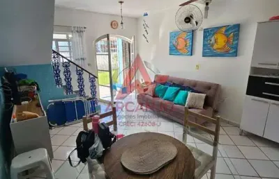 Sobrado em condomínio à venda na praia do perequê-açu em ubatuba/sp.