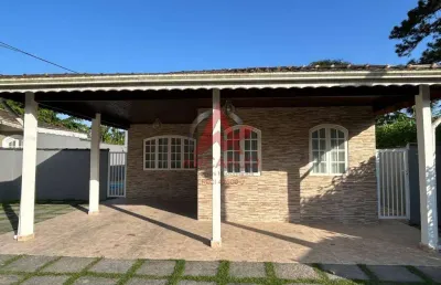 Casa a venda em ubatuba  condomínio fechado mobiliada