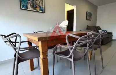 Apartamento a venda no 4º andar no centro de ubatuba-sp