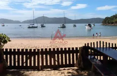 Casa a venda em ubatuba pé na areia com 13.990m² de área total