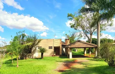 Casa a venda no condomínio green village em cambé-pr