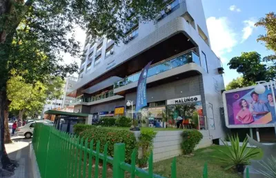 Apresentamos esta sala comercial de 35m² no empresarial phoenix - espinheiro!