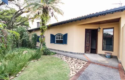 Casa com 4 quartos à venda na Avenida São João, 22, Jardim das Colinas, São José dos Campos