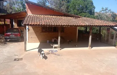 Chácara aconchegante em condomínio na zona norte – lazer completo