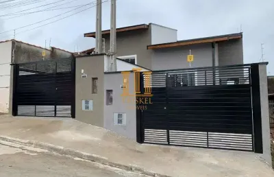 Casa 2 dorm com suíte vaga para 2 carros no estoril em taubaté - ca626