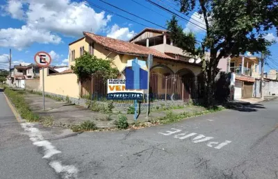 Casa para venda em volta redonda, volta grande, 3 dormitórios, 1 suíte, 2 banheiros, 2 vagas