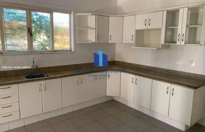 Casa para venda em volta redonda, jardim amália, 3 dormitórios, 1 suíte, 3 banheiros, 5 vagas