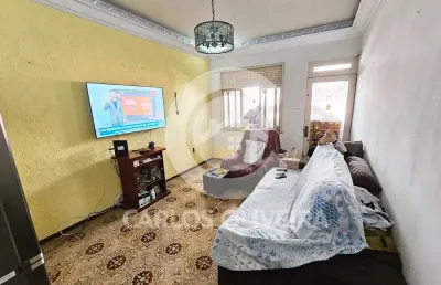 Vendo casa de vila com 4 quartos bairro engenho de dentro rj