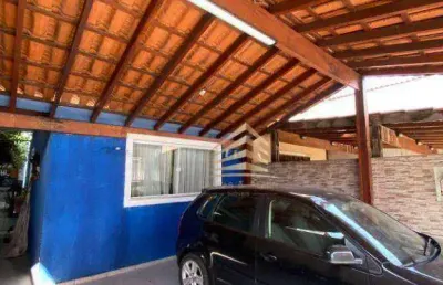 Sobrado com 3 dormitórios, 1 suíte, sala ampla, coz planejada, área gourmet com churrasqueira, forno e fogão a lenha, corredor e vaga para 2 veículos