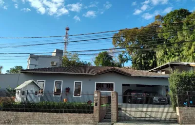 Casa para venda em joinville, saguaçu, 4 dormitórios, 2 suítes, 5 banheiros, 4 vagas