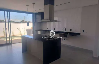 Casa térrea completa com 3 suítes, espaço gourmet e piscina