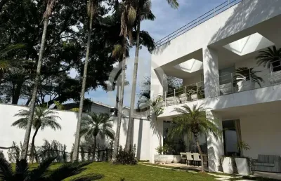 Casa com 4 quartos para alugar na Rua Argentina, Jardim América, São Paulo