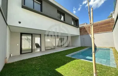 Casa em condomínio fechado com 4 quartos à venda na Rua Vicente Leporace, Brooklin, São Paulo