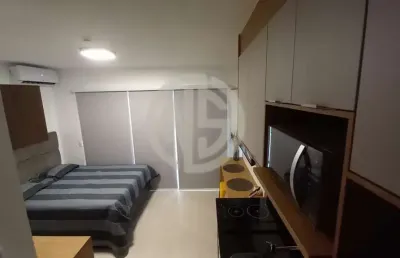 Kitnet / Stúdio à venda na Avenida Professor Francisco Morato, 278, Butantã, São Paulo