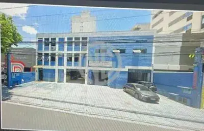 Prédio para alugar na Alameda dos Nhambiquaras, Moema, São Paulo