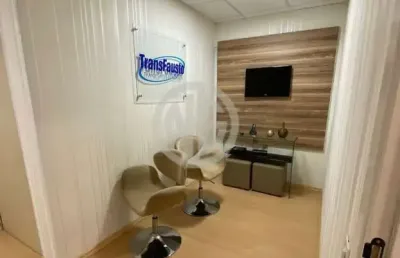Sala comercial para alugar na Rua Benedito Fernandes, 545, Santo Amaro, São Paulo