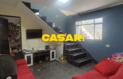 Sobrado amplo com 3 dormitórios e churrasqueira para alugar em diadema – ao lado do terminal piraporinha
