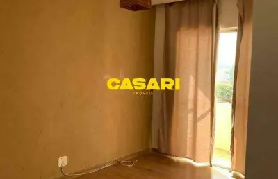 Apartamento à venda com 2 dormitórios e sacada no centro de são bernardo do campo