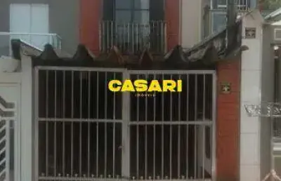 Sobrado com 2 dormitórios e vaga coberta à venda – conforto e praticidade