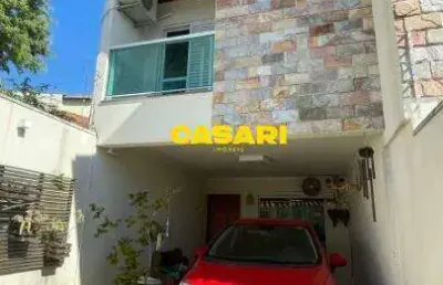 Sobrado à venda na vila alzira – 3 dormitórios, suíte e área gourmet em santo andré