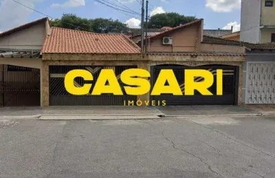 Casa térrea com 3 dormitórios, suíte e área gourmet em rua sem saída – localização privilegiada