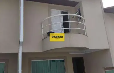 Sobrado em condomínio fechado no bairro dos casas – 3 dorms, suíte, 2 vagas