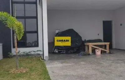 Linda casa à venda no condomínio reserva dos ipês em boituva/sp