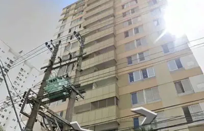 Apartamento amplo com 2 vagas de garagem e 3 dormitórios sendo 1 suíte - 120 m² -