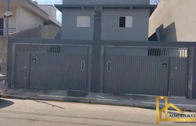 Casa de rua à venda no bairro cidade são pedro em santana de parnaíba