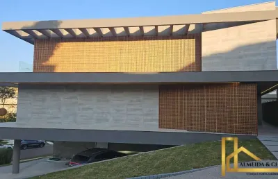 Casa com 4 quartos à venda na Rua Toulon, Tamboré, Santana de Parnaíba