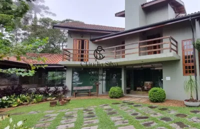 Refúgio na serra: casa com lareira, sauna, área gourmet e vista deslumbrante em santo antônio do pinhal