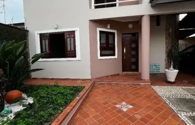 Lindo sobrado a venda com 3 dormitórios à venda, 251 m² com quintal e churrasqueira por r$ 1.440.000 - jardim santa mena - guarulhos/sp
