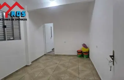 Casa para locação 2 dormitórios 1.500,00 vila margarida, são vicente.