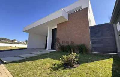 Casa no condomínio residencial ouroville, em taubaté. 3 suítes.