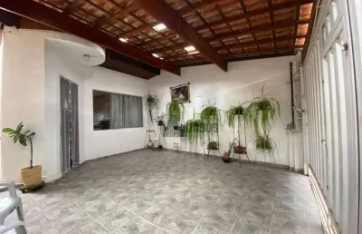 Casa com 2 quartos à venda na Rua Saturnino Pereira de Castro, 751, Jardim Continental, Taubaté
