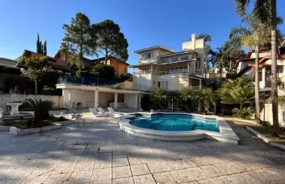 Casa a venda no condomínio  flamboyant atibaia-sp,  4 quartos, 2 suítes, 5 salas, 4 vagas de garagem, 987m²
