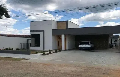 Casa térrea nova condomínio shangrilla em atibaia sp.