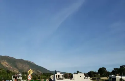 Terreno plano no condomínio granville em atibaia, muito bem localizado, próximo a tudo e fácil acesso as principais rodovias da região, 525 m2.