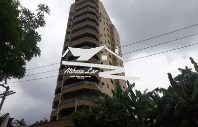 Apartamento de alto padrão no centro de atibaia. apartamento com ótima distribuição dos ambientes, seus 300 m2 proporcionam ambientes amplos