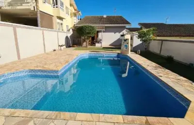 Casa térrea em atibaia próximo a al. lucas nogueira garcez, piscina área gourmet, edícula.