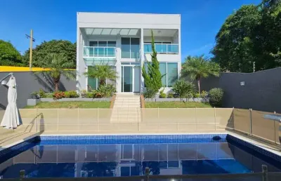 Excelente oportunidade! casa nova espaçosa e muito bem localizada, com 4 quartos, sendo 2 suítes, 5 banheiros, 4 vagas.