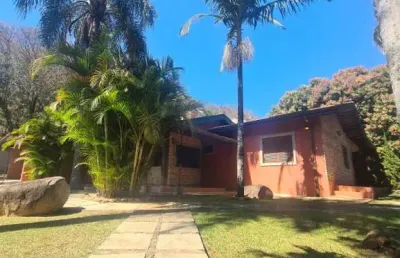 Casa térrea no condomínio panorama em atibaia sp.  venda ou locação.