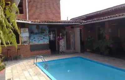 Hotel / motel / pousada com 10 quartos à venda em prado