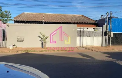 Casa  à venda, nova conquista, cuiabá- mt. 180 m², 3 quartos, sendo 1 suíte, 2 vagas, ampla e areja